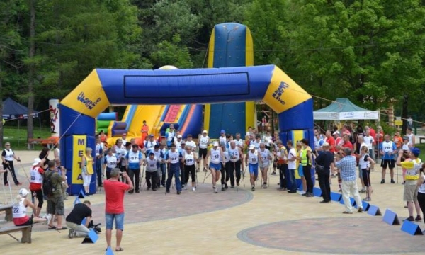 Marsz Nordic Walking w dniu XXIV Finału WOŚP