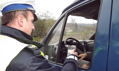 Uwaga - noga z gazu! Policja bezlitosna dla pirat&oacute;w drogowych